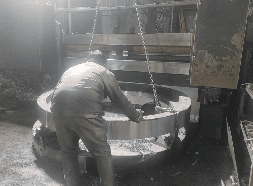 Heavy-Duty Vertical Lathe for Large Gear Ring Turning
